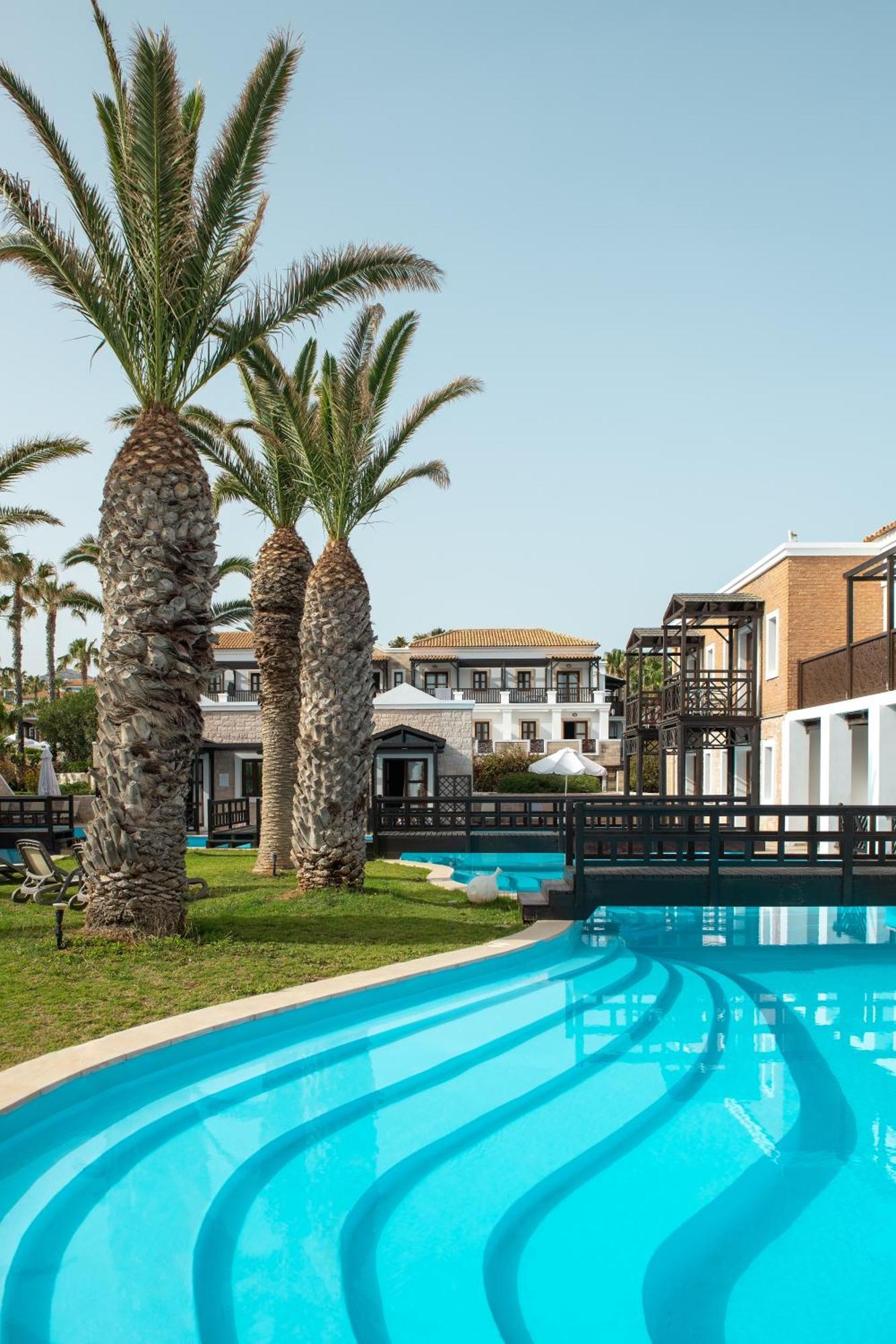 Mitsis Royal Mare Hotel Hersonissos  Exterior photo