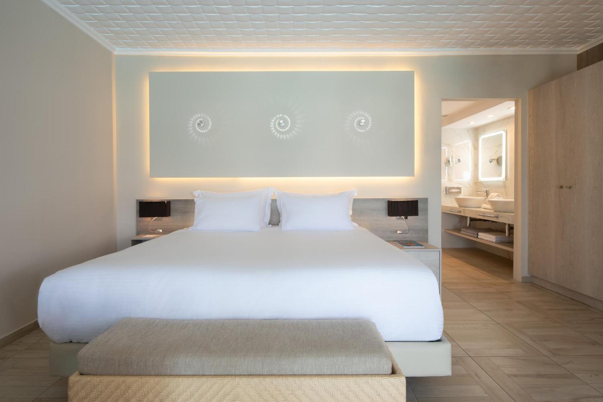 Mitsis Royal Mare Hotel Hersonissos  Exterior photo
